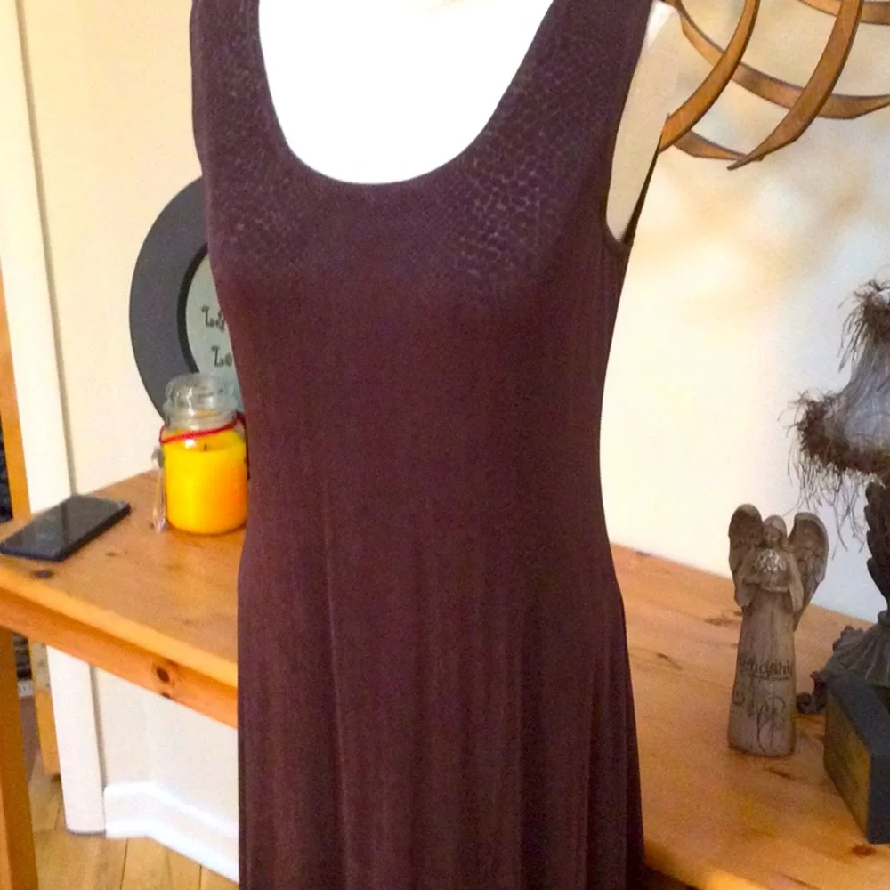 Gorgeous brown sleeveless sheath , black border bottom side openings size 6 - Picture 4 of 9
